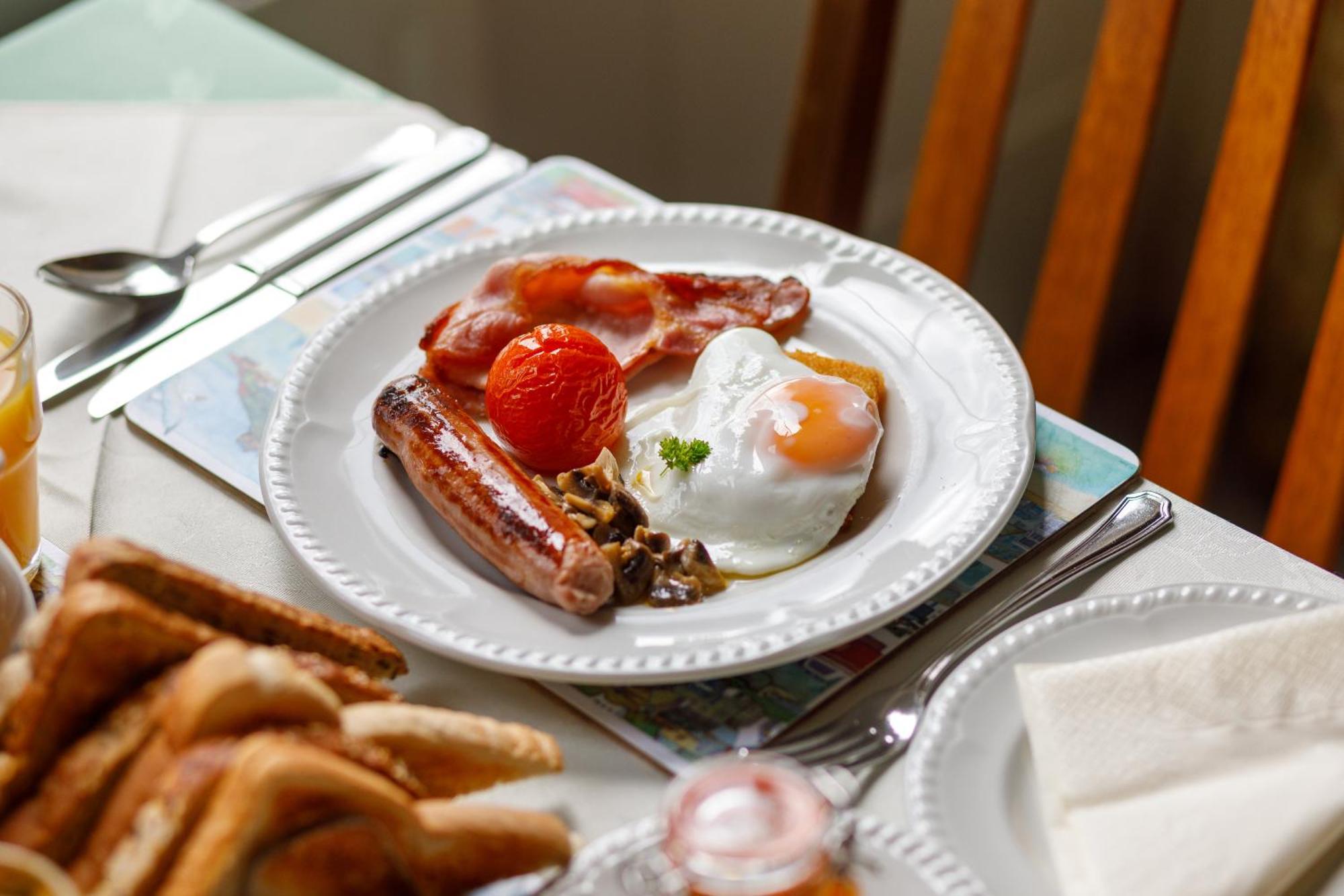 Bed and Breakfast Bucklawren Farm Looe Exterior foto