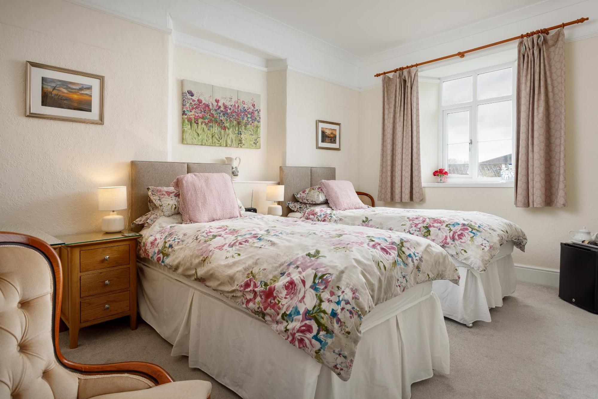 Bed and Breakfast Bucklawren Farm Looe Habitación foto