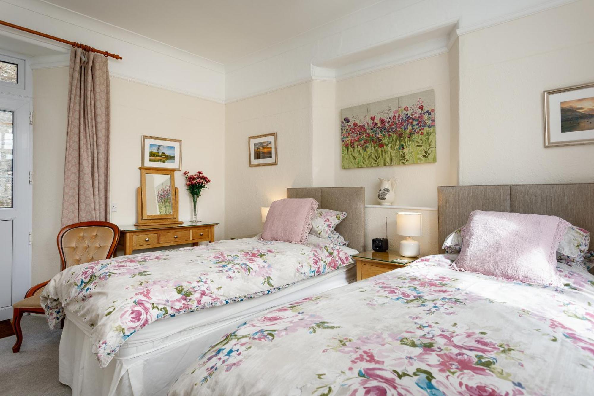 Bed and Breakfast Bucklawren Farm Looe Habitación foto